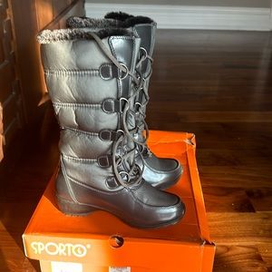 Women’s Sporto waterproof steel grey snow boots size 6